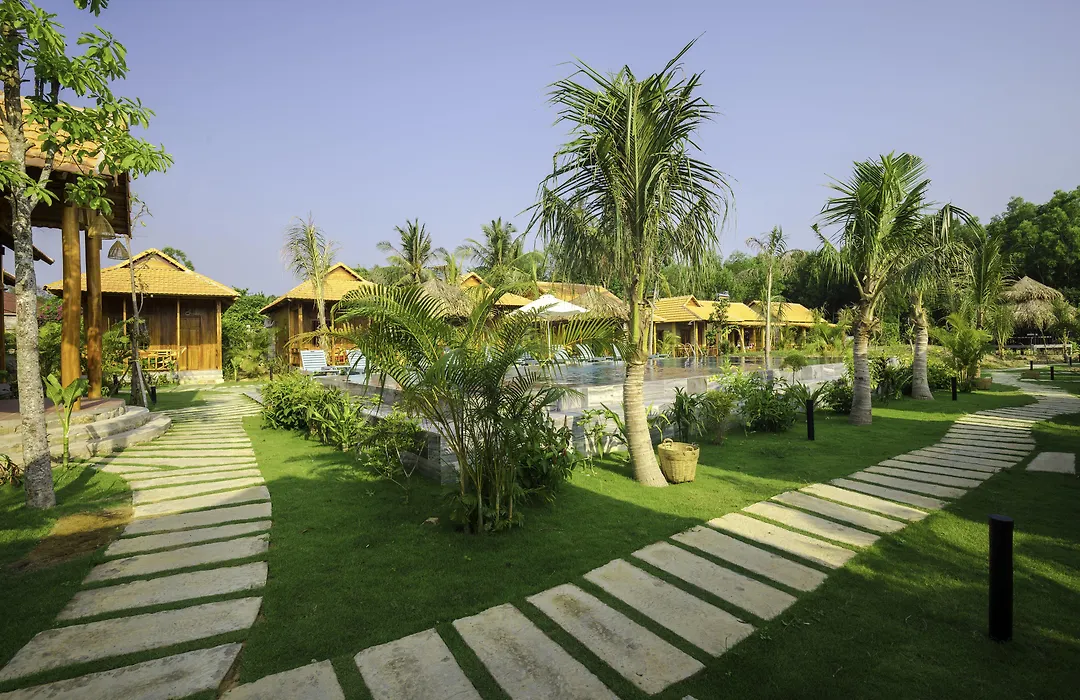 Island Lodge-1