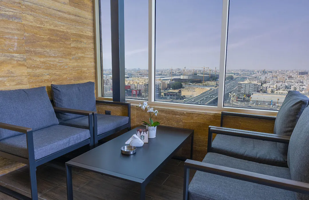 Iridium 70 Hotel-1