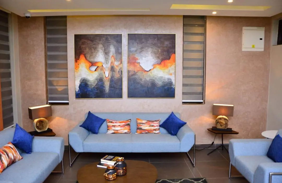 Razana Hotel-1
