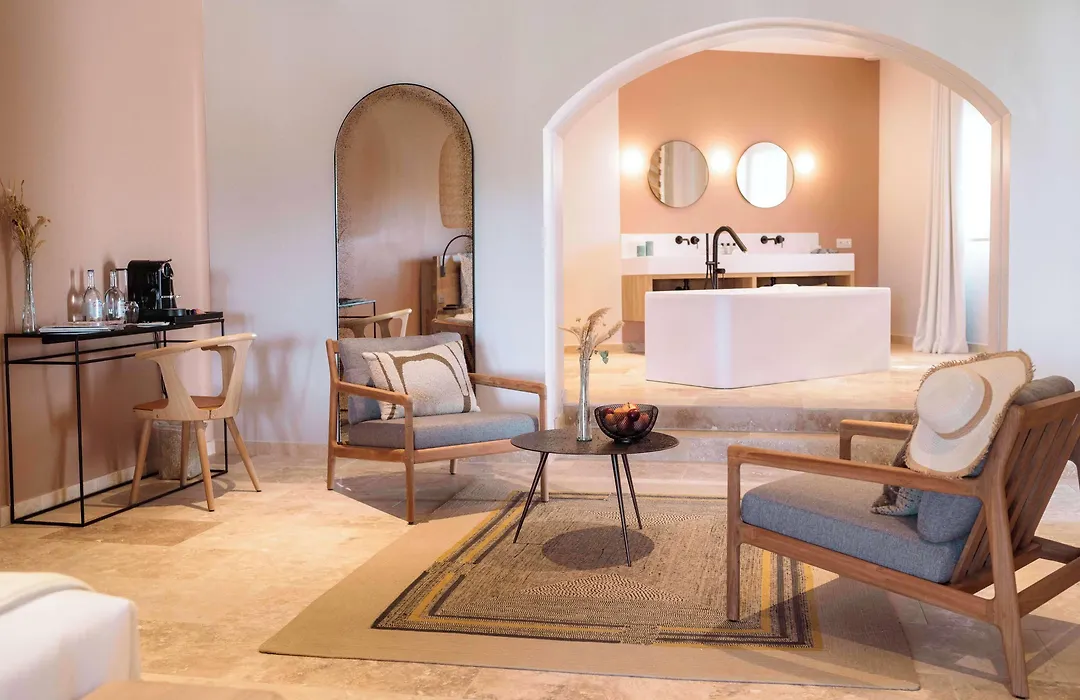 Chateau L'Hospitalet Wine Resort Beach & Spa-1