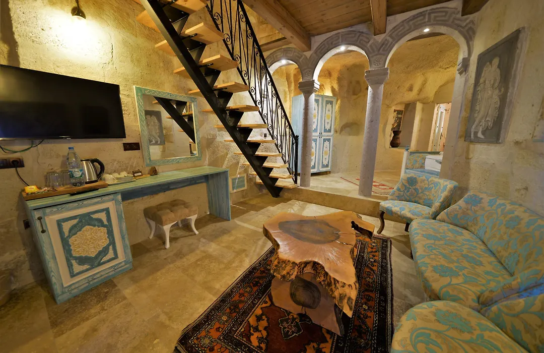Caftan Cave Suites-1