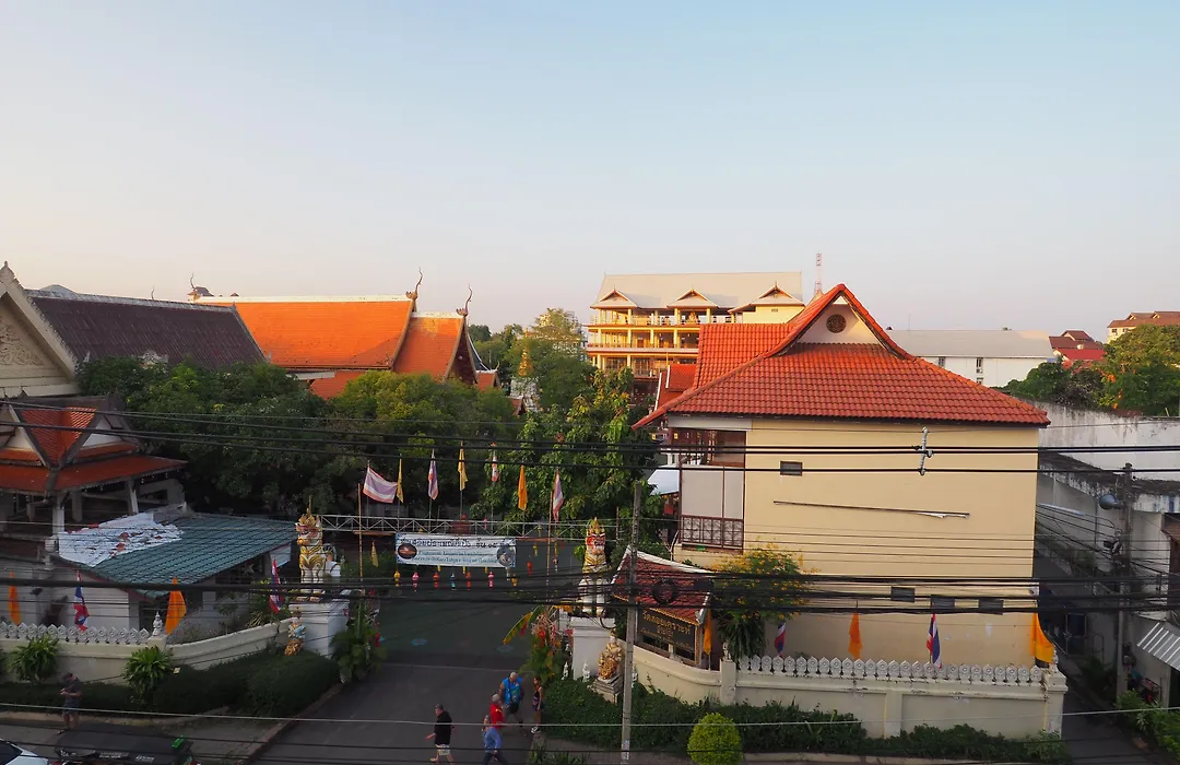Loyy Hotel-1