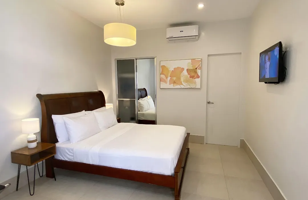 Harman Suites Moalboal-1