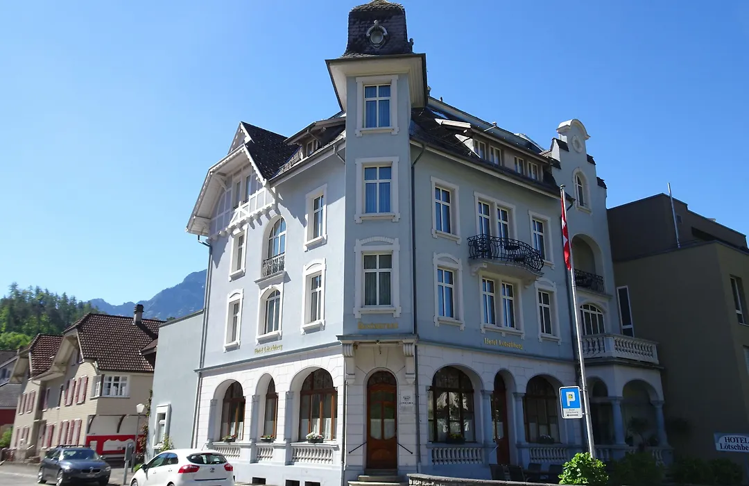 Hotel Loetschberg-1