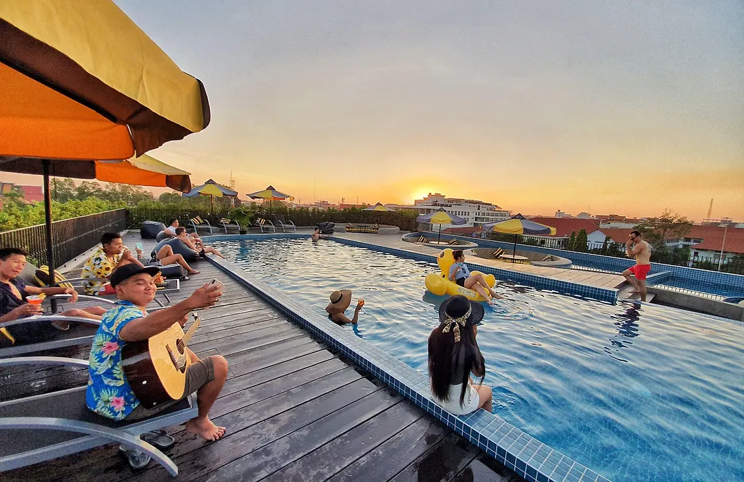 The Twizt - Lifestyle Hostel & Hotel-1