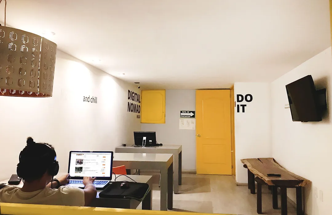 Hostal Nacional By Rotamundos-1