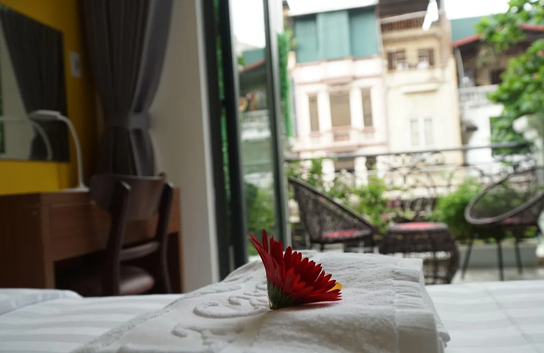 Hanoi La Cascada House & Travel-1