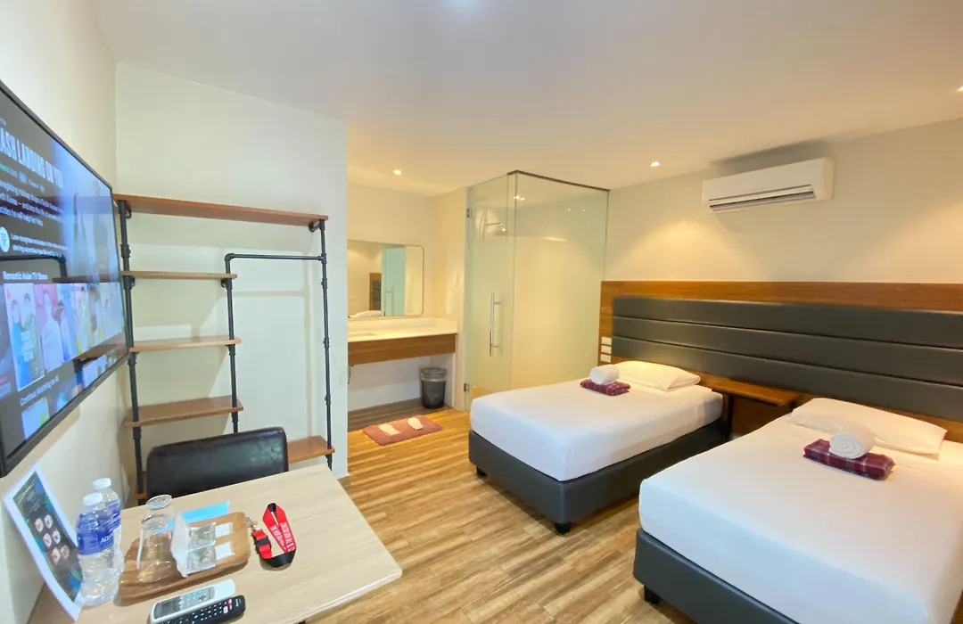 The Hub District Garden Suites-1