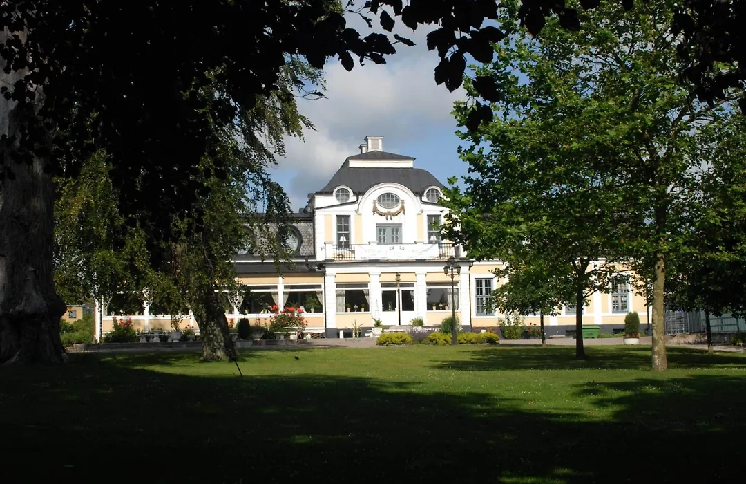 Sjoebo Gaestgifvaregard-1