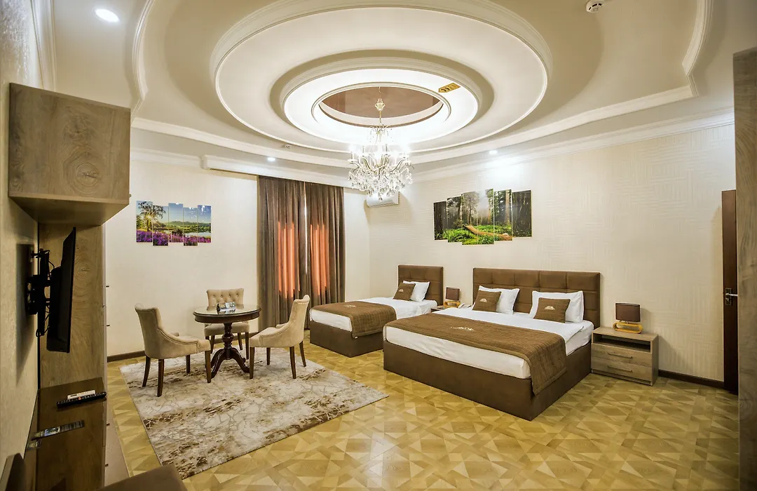 Leader Hotel-1