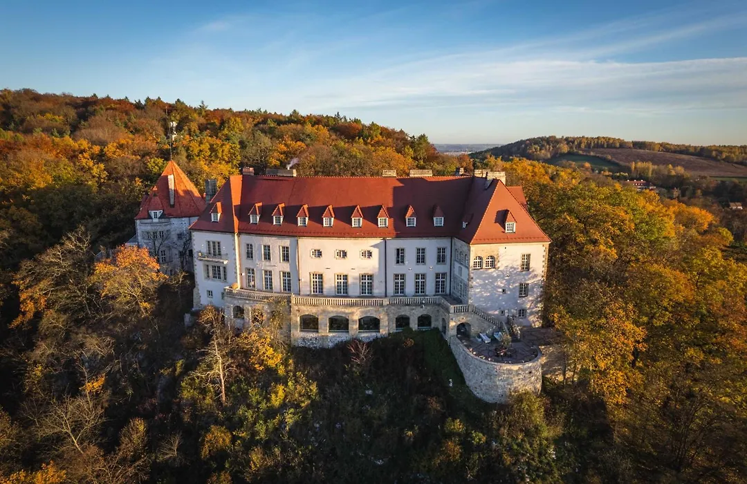 Zinar Castle-1