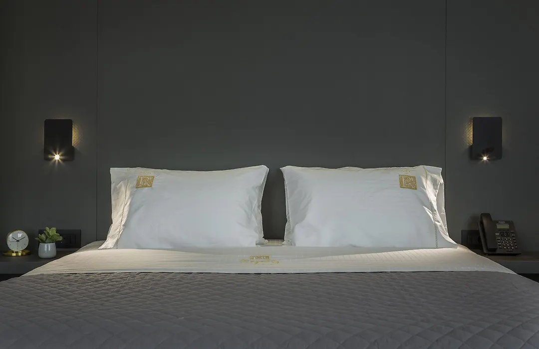Royalty Hotel Athens-1
