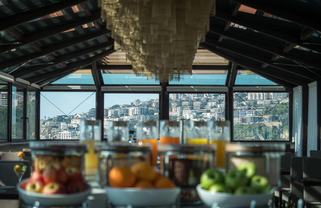 De Bonart Naples, Curio Collection By Hilton-1
