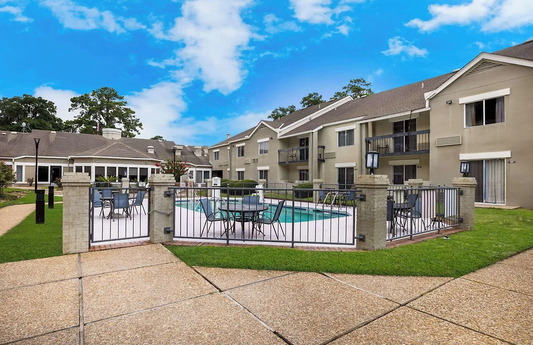 Mainstay Suites Savannah Midtown-1