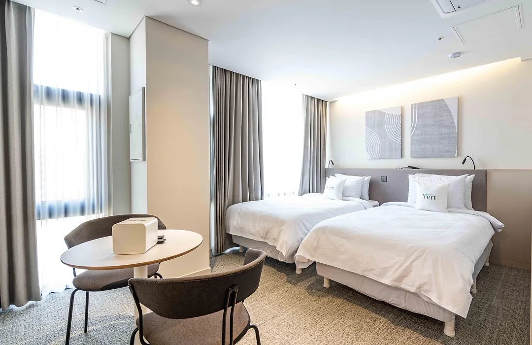 Hotel Vert-1