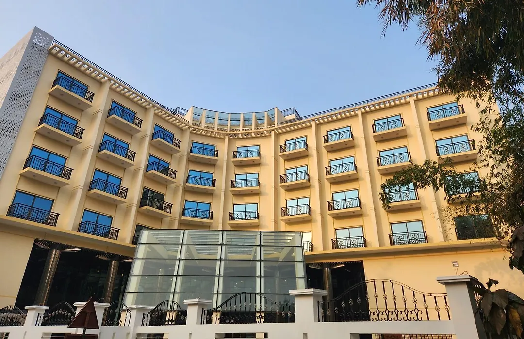 Paragon Hotel & Resort-1