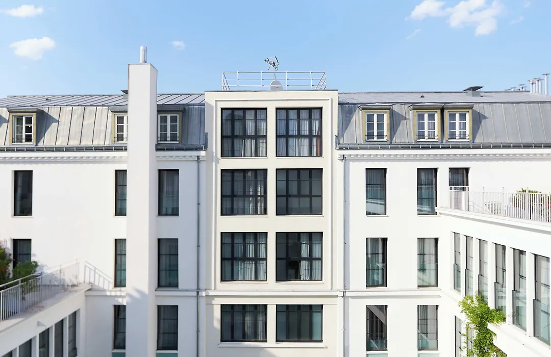 Le Grand Quartier-1