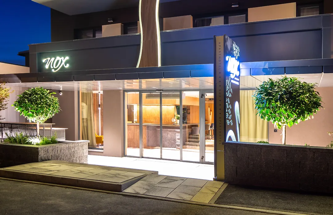 Aparthotel Nox-1