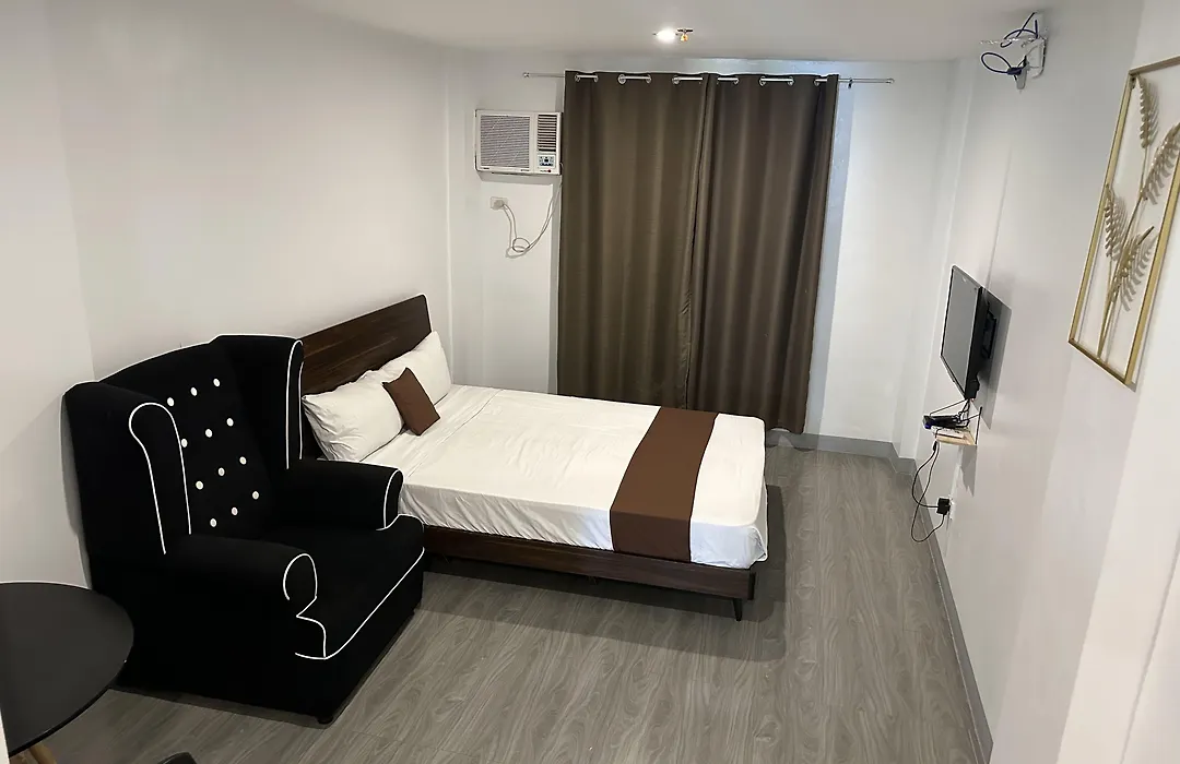 Aden Hotel-1