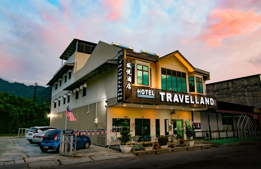 Swing & Pillows - Travelland Hotel, Ipoh-1
