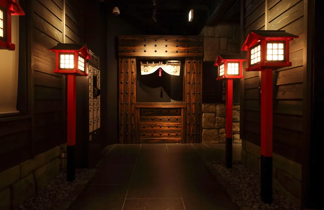Ninja & Geisha-1