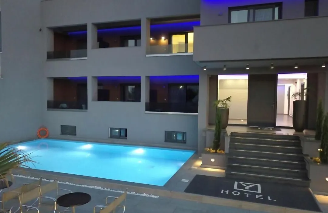 Hotel Yakinthos-1