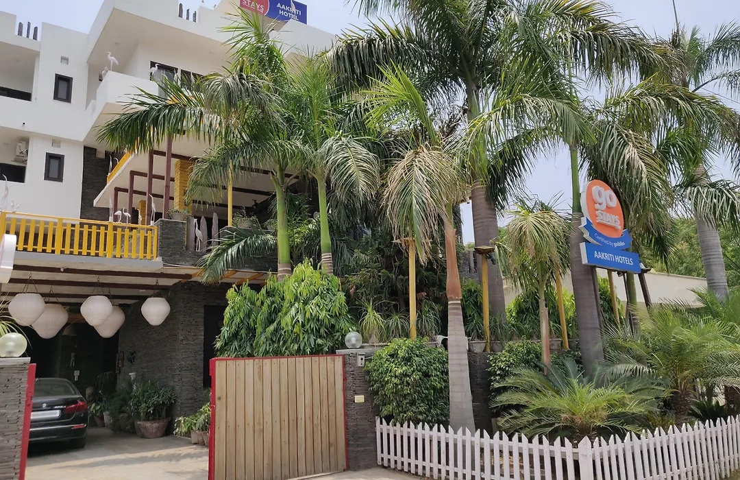 Aakritii Hotels-1