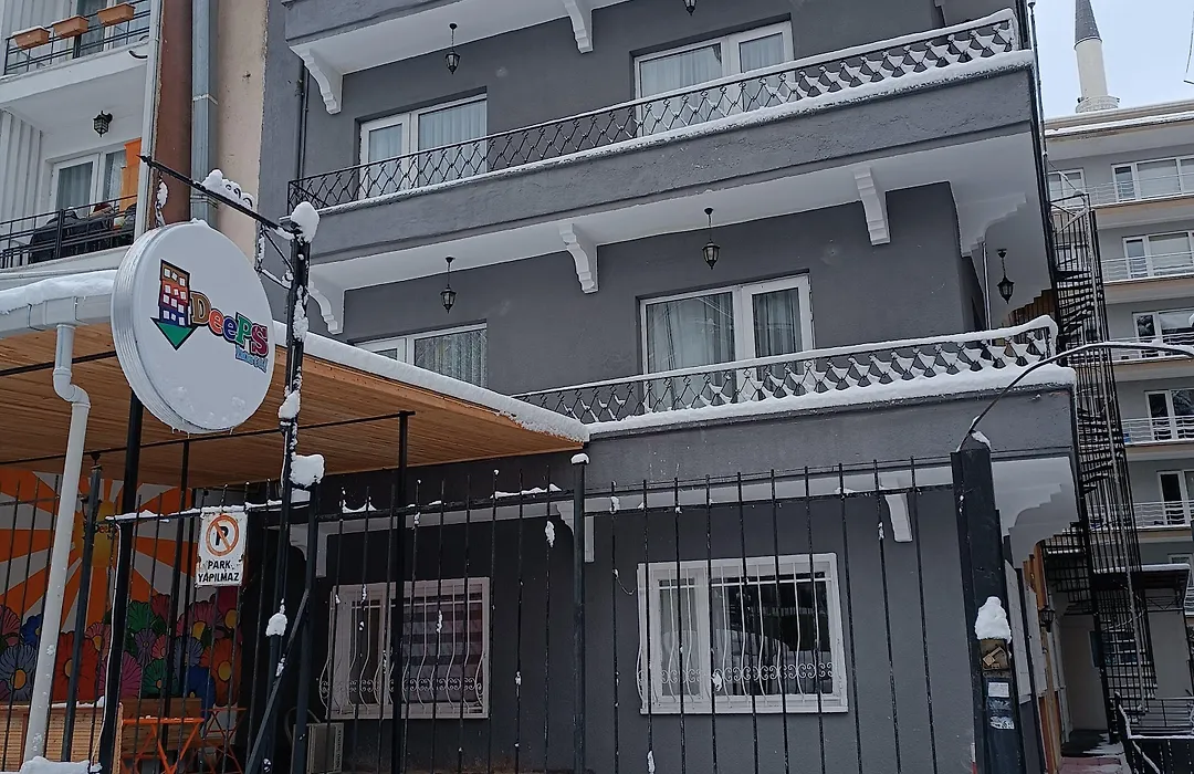 Deeps Hostel Ankara 2-1