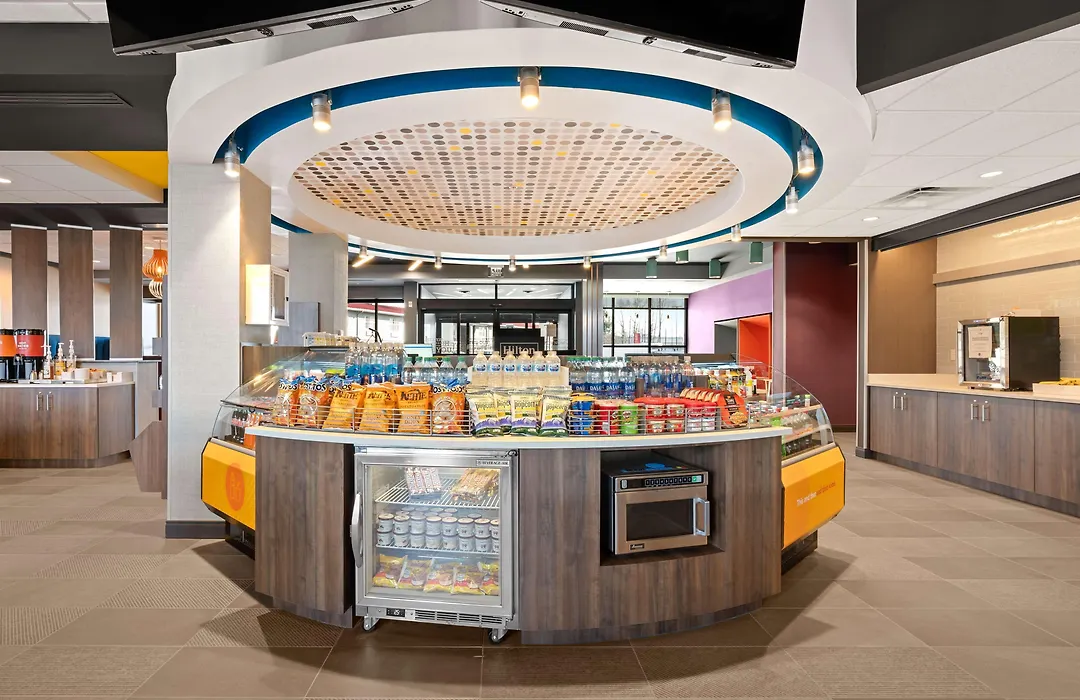 Tru By Hilton Portland Airport, Or-1
