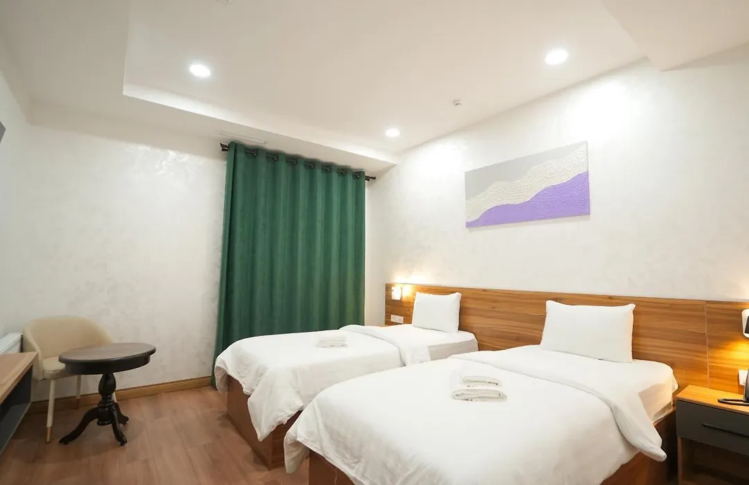 Avant City Hotel Tashkent Pool&Spa-1