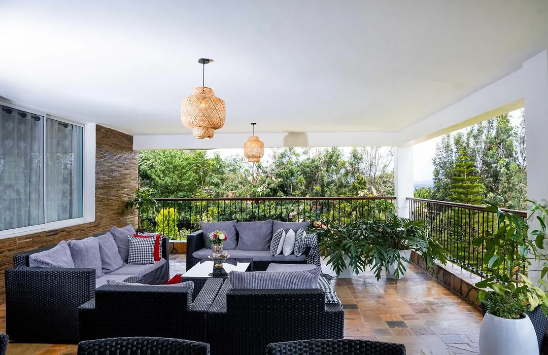 Hilltop Lakeview-1