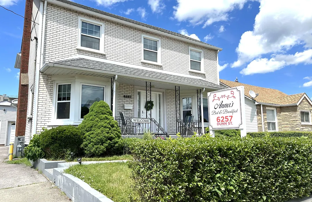 Anna'S Bed & Breakfast-1