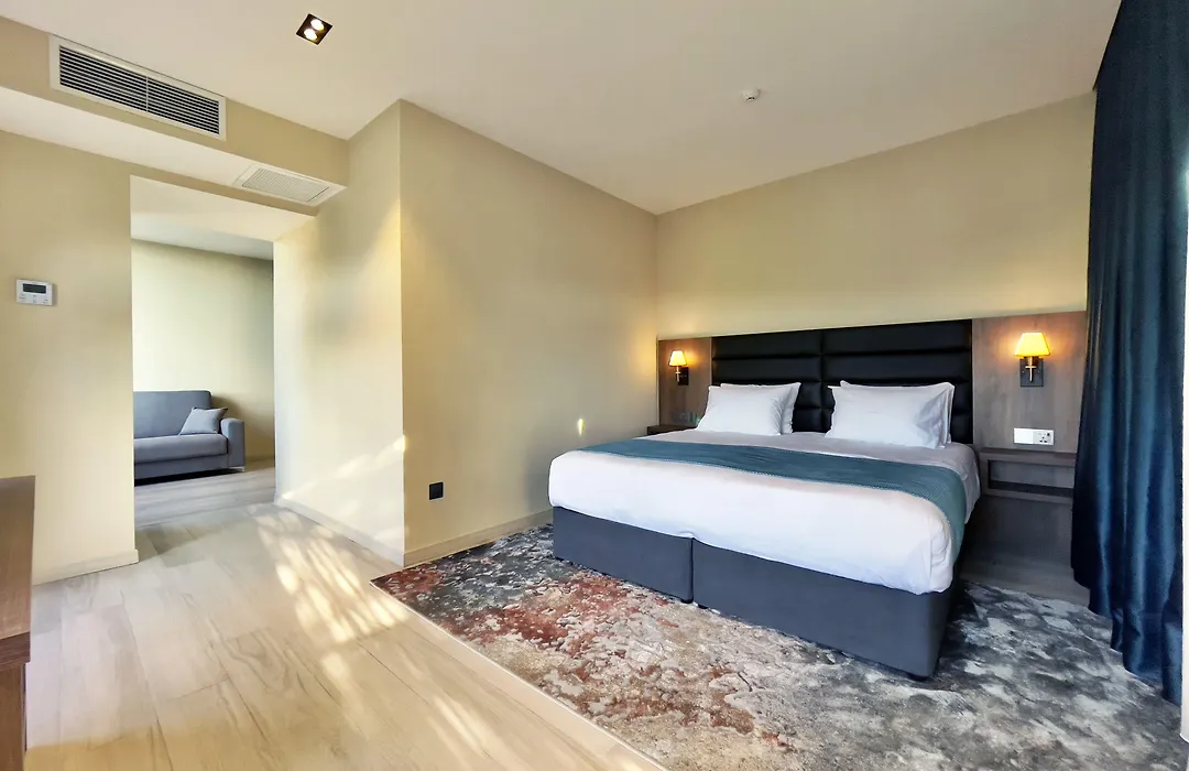 Eleven Inn Tbilisi-1