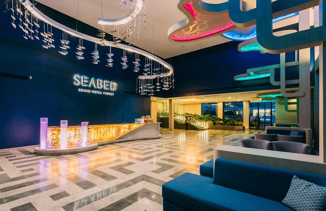 Seabed Grand Hotel Phuket-1