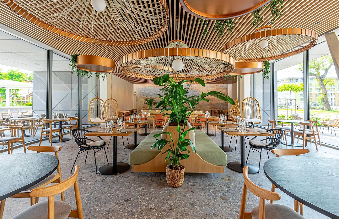 Reed Boutique Hotel & Bistro-1