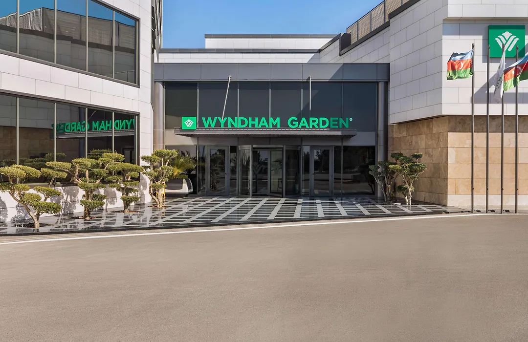 Wyndham Garden Baku-1