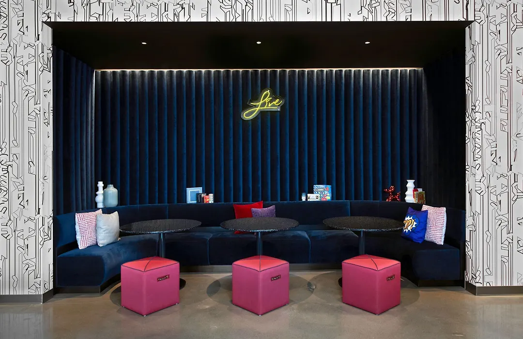 Aloft By Marriott Kansas City Country Club Plaza-1
