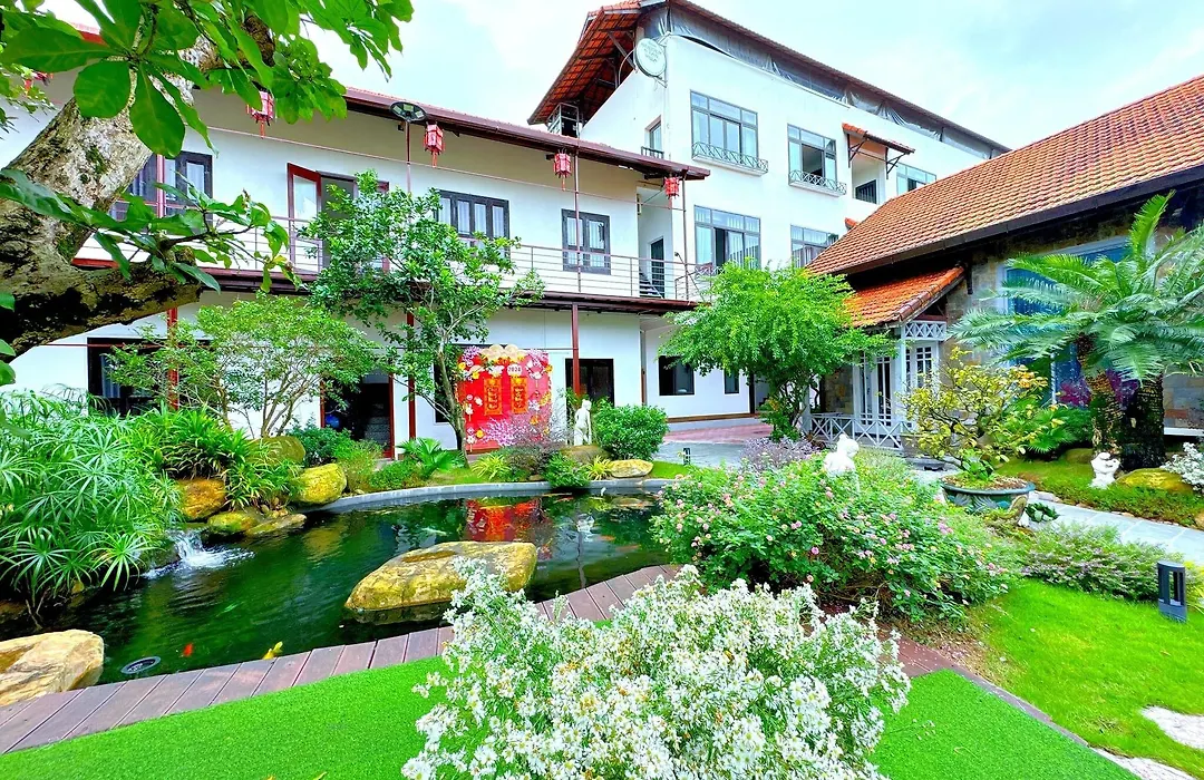 Golden Star Villa Hue-1