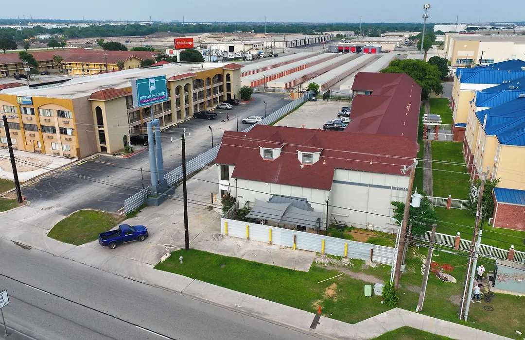 Rittiman Inn And Suites-1