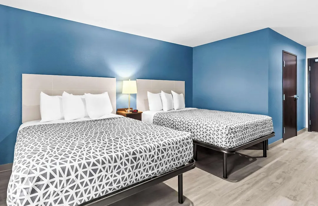 Woodspring Suites South Houston Hobby-1