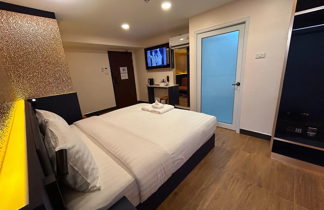 Emiri Hotel - Nana Bangkok-1