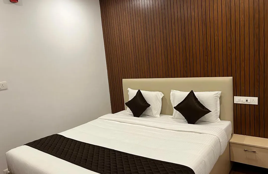 Neo Elite Inn-1
