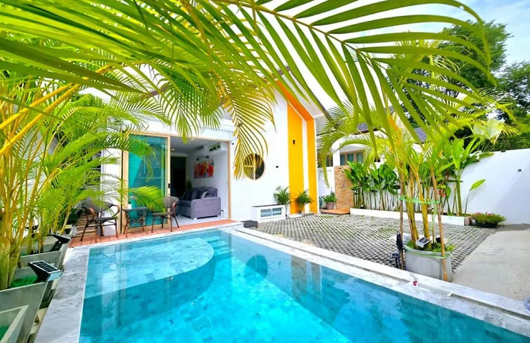 Lux Sila Pool Villa-1