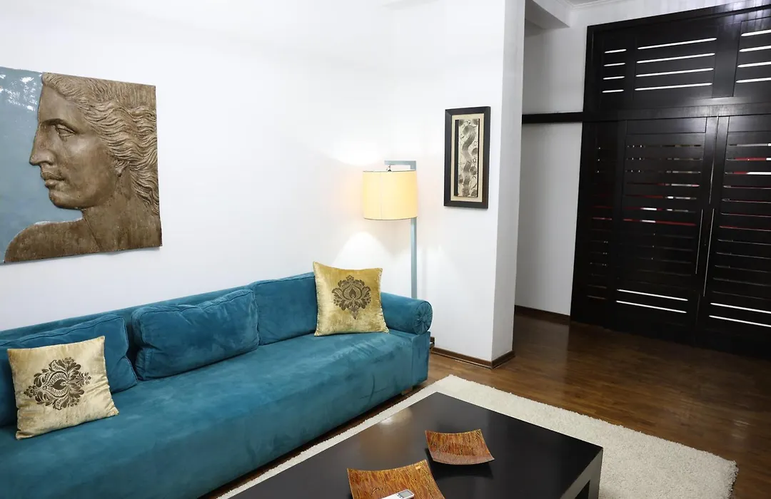 Central Spot Grand Suite - Skanderbeg Square District-1