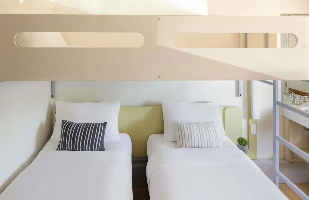 Ibis Budget Canberra-1