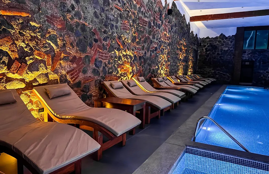 Le Suisse Spa-1