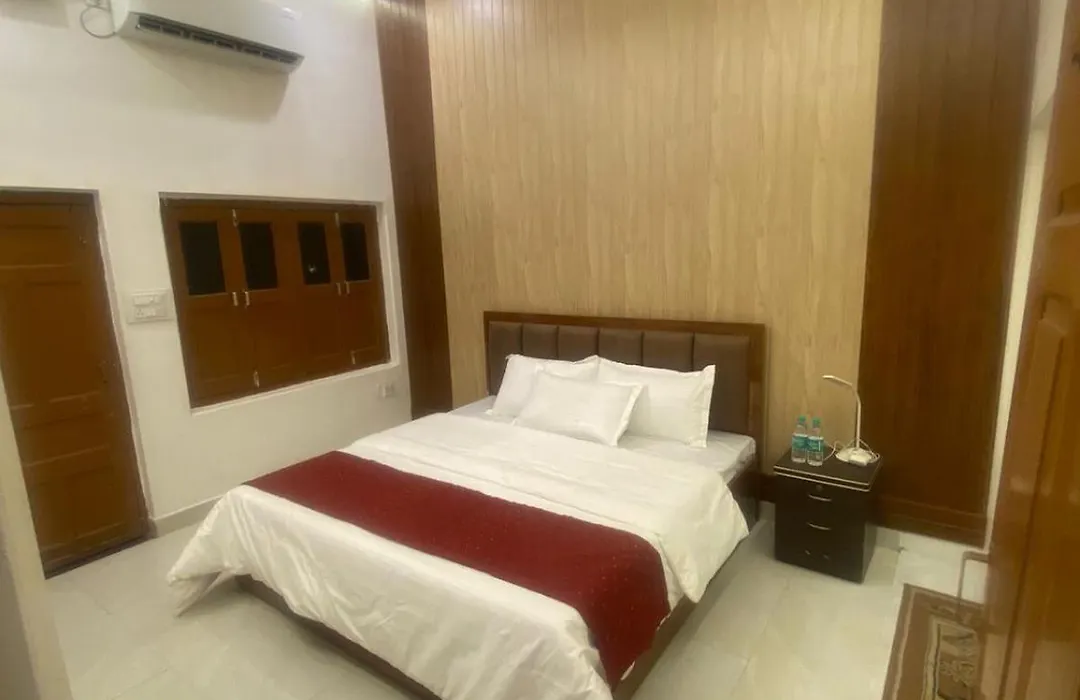 04 Bhk Abode Of Shiva In Kashi-1
