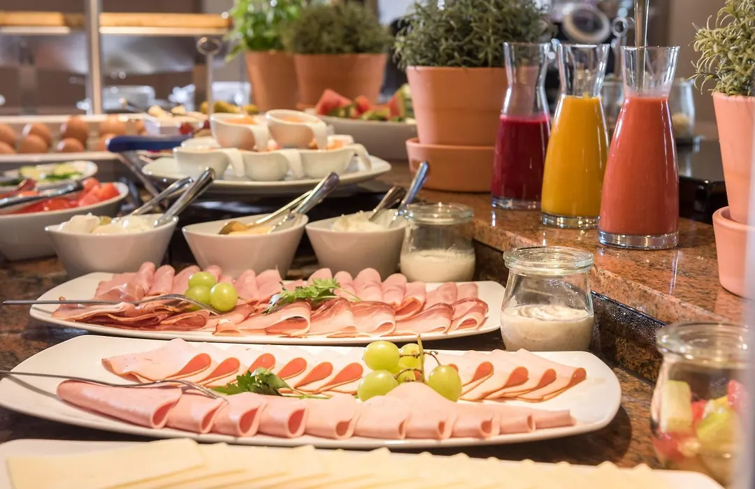 Sunday Hotel Muenchen Airport Freising-1
