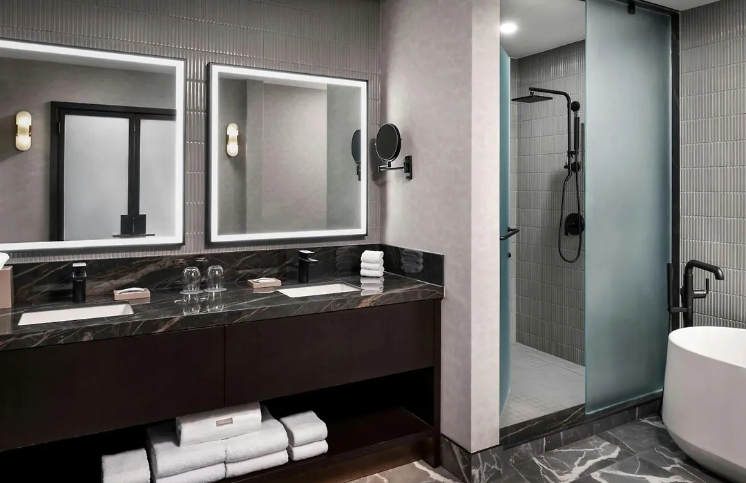 The Westin Harbour Castle, Toronto-1