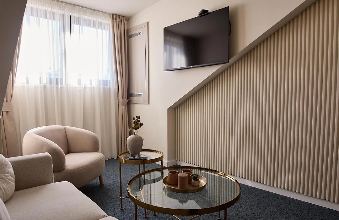 Garni Boutique Hotel Arta-1